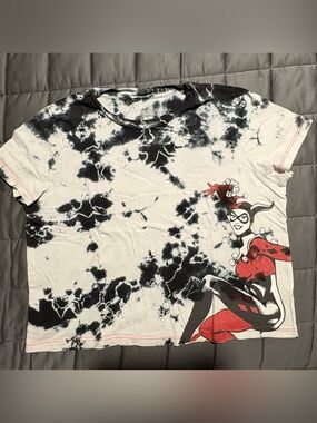 Unique Vintage Black & White Tie-Dye Harley Quinn Graphic Tee